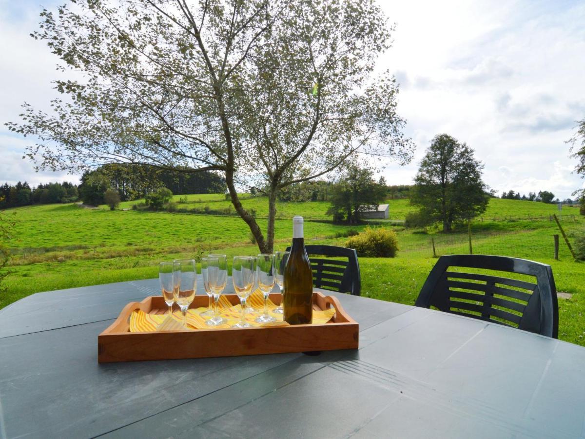 Comfortable Cottage In Neufmoulin With Meadow View Houffalize Kamer foto