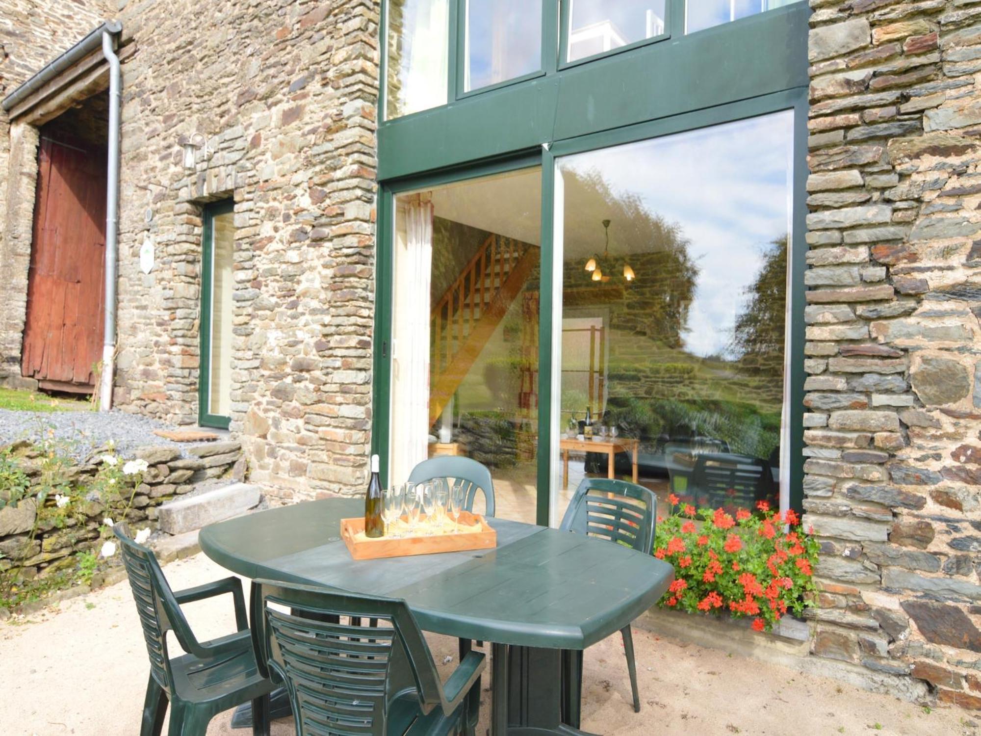 Comfortable Cottage In Neufmoulin With Meadow View Houffalize Buitenkant foto