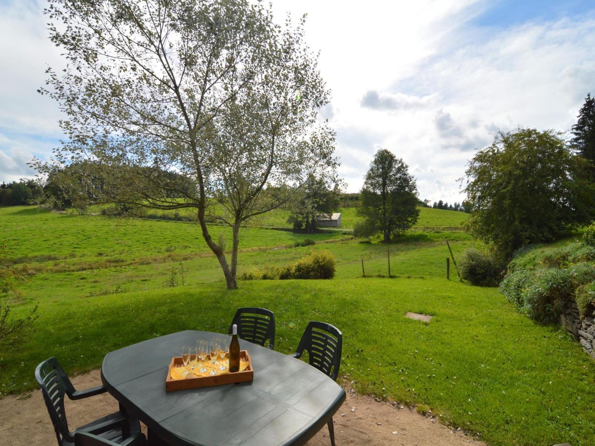 Comfortable Cottage In Neufmoulin With Meadow View Houffalize Buitenkant foto