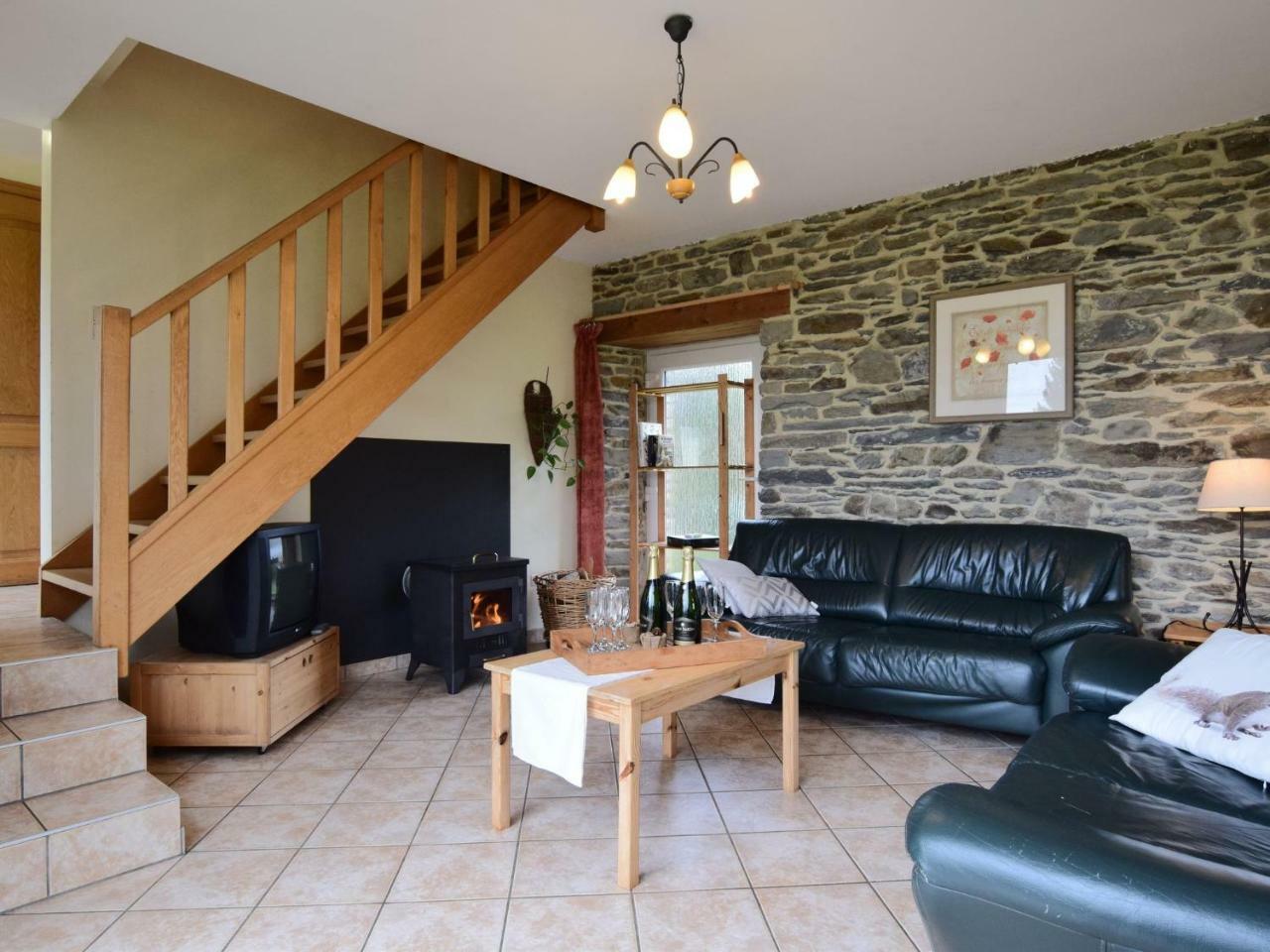 Comfortable Cottage In Neufmoulin With Meadow View Houffalize Buitenkant foto